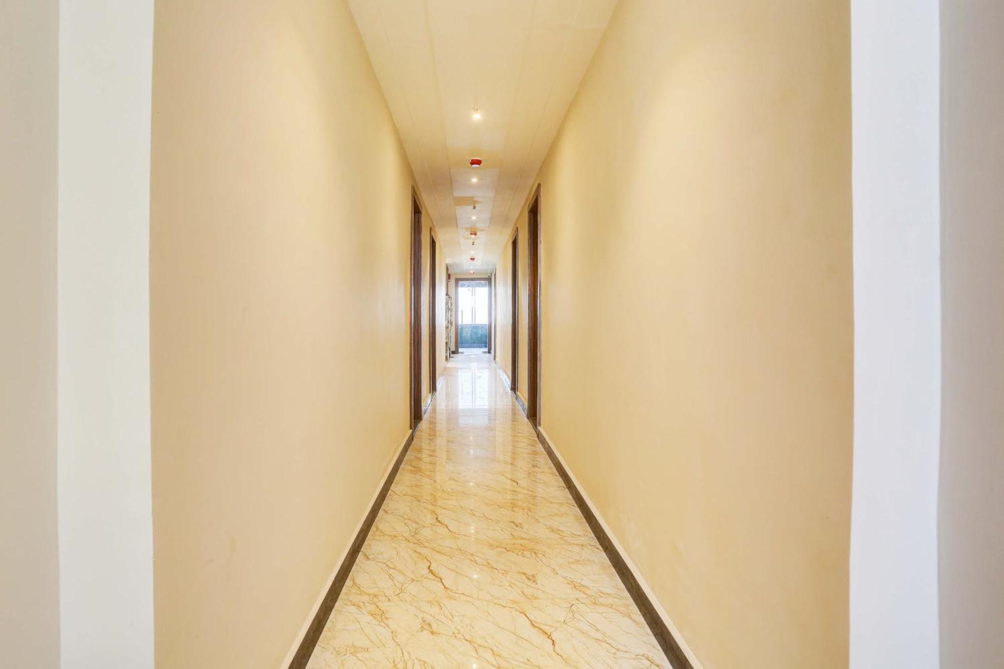 Hotel Collection O Stargaze Kanpur Zewnętrze zdjęcie