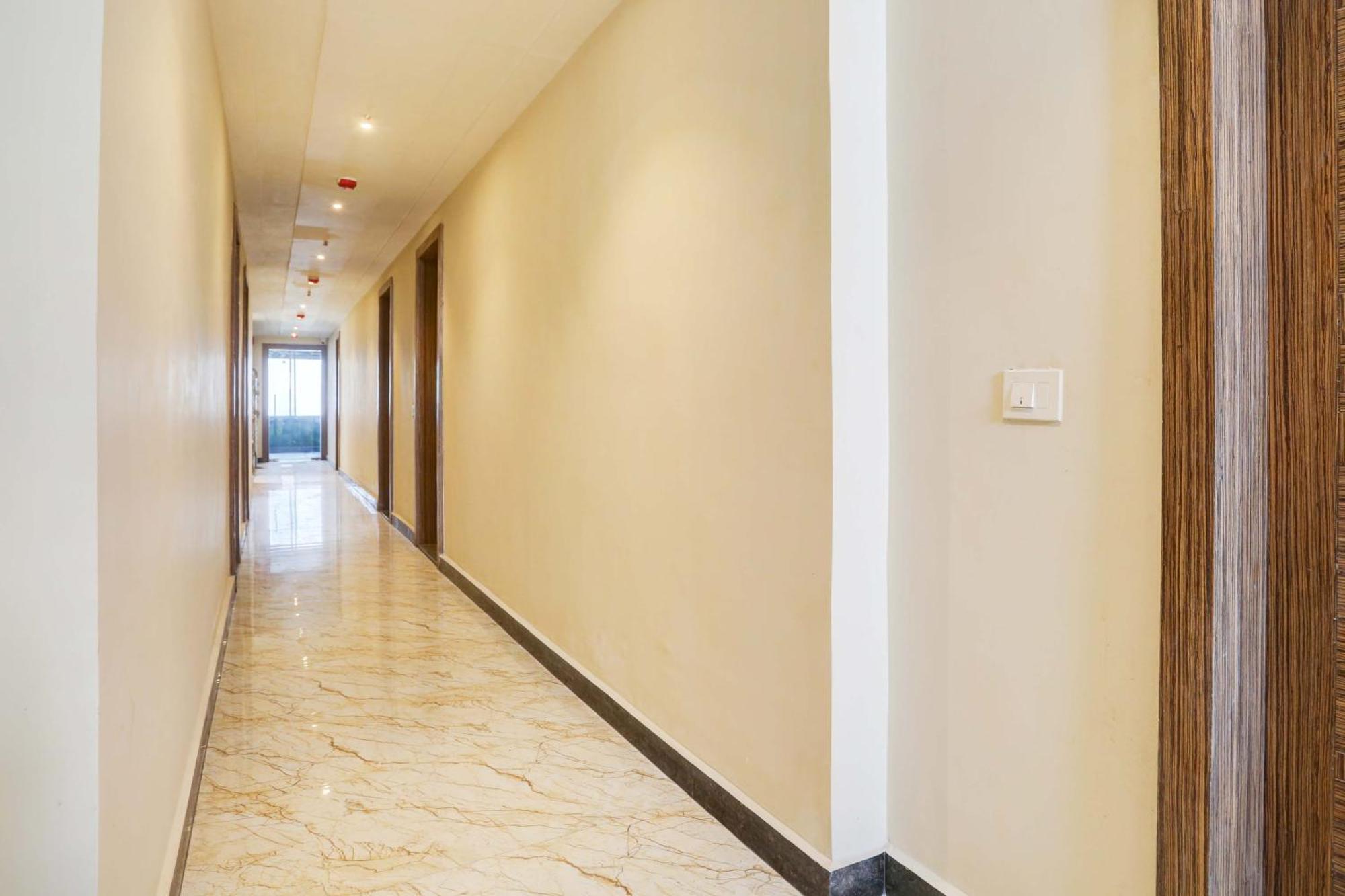 Hotel Collection O Stargaze Kanpur Zewnętrze zdjęcie